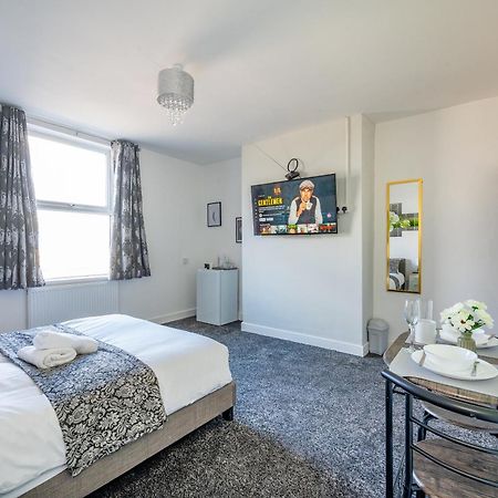 *Rc246*For Your Relaxed & Cosy Stay + Free Parking Leeds  Eksteriør bilde
